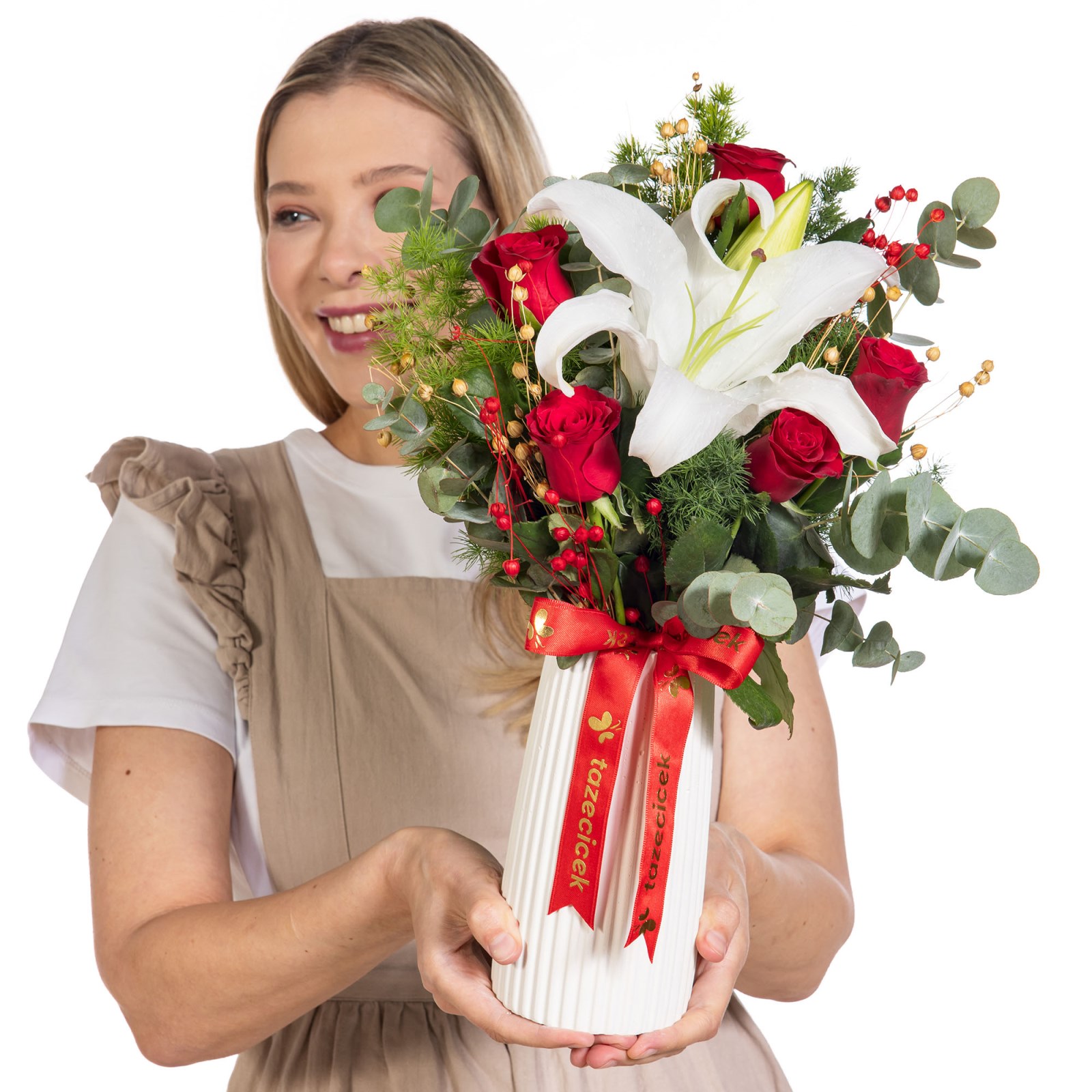 Love Serenade Lilyum ve Kırmızı Güller