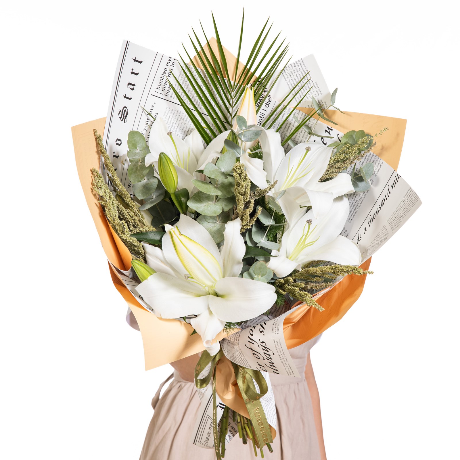 Lily Whisper Beyaz Lilyum Buketi