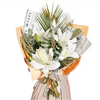 Lily Whisper Beyaz Lilyum Buketi