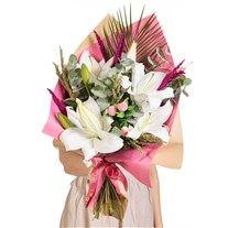 Pink Reverie Beyaz Lilyum Masalı