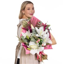 Pink Reverie Beyaz Lilyum Masalı