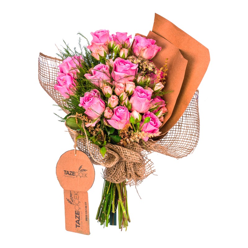 Lavish Pembe Güller