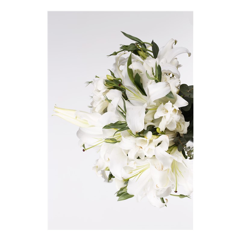 Lilies Dream Vazoda Çiçek