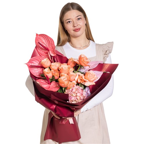 Coral Passion Antoryum Gül Buketi