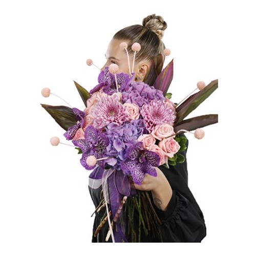 Deluxe Bouquet & Sweetest of Sweets