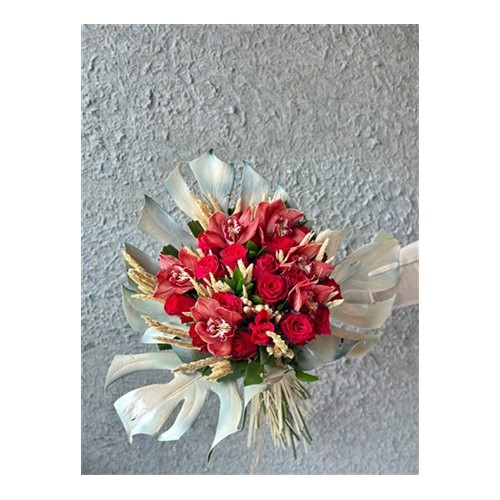 Different Of Red Bouquet