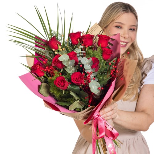 Love Confetti Kırmızı Gül Şenliği