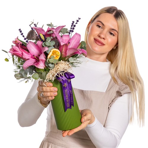 Pink Grace Vazoda Pembe Lilyumlar