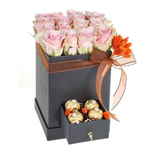 Pink Of Black Box
