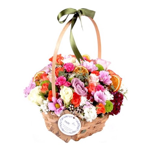 Premium Seasonal Basket