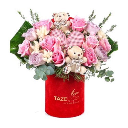 Red Velvet Heart Box