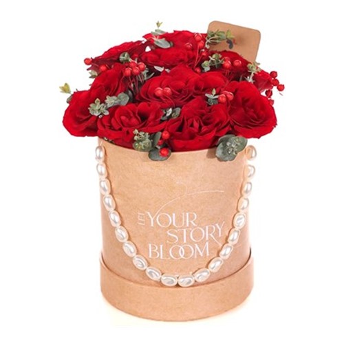 Ruby Romance Kutuda Kırmızı Güller