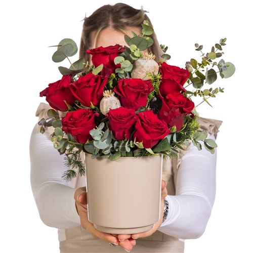 Scarlet Whisper Kırmızı Gül Vazosu