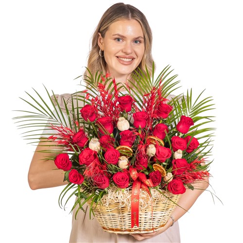 Velvet Fire Rose Garden Premium Gül Sepeti